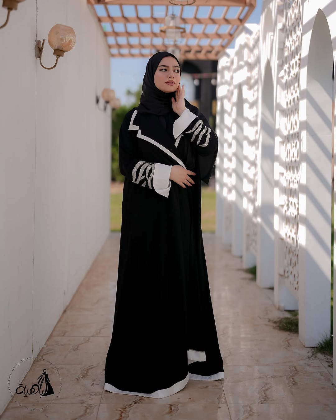Black Abaya