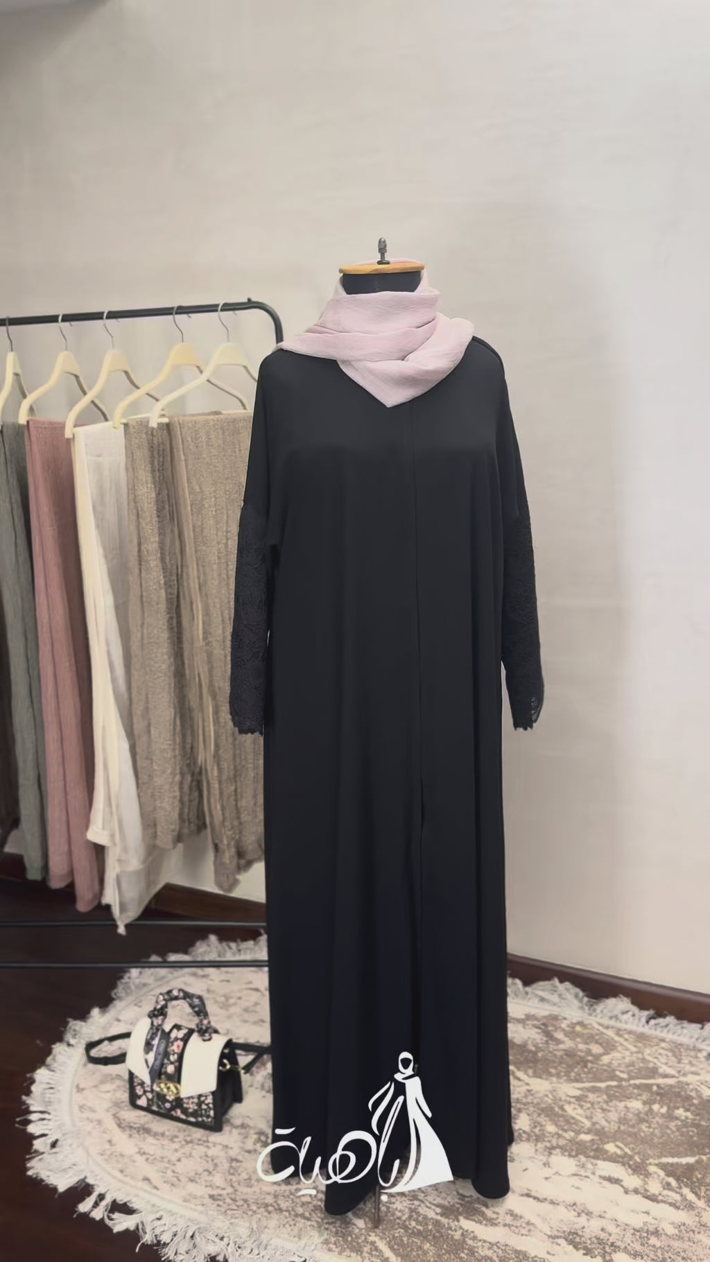 عباية كم دانتيل 🖤