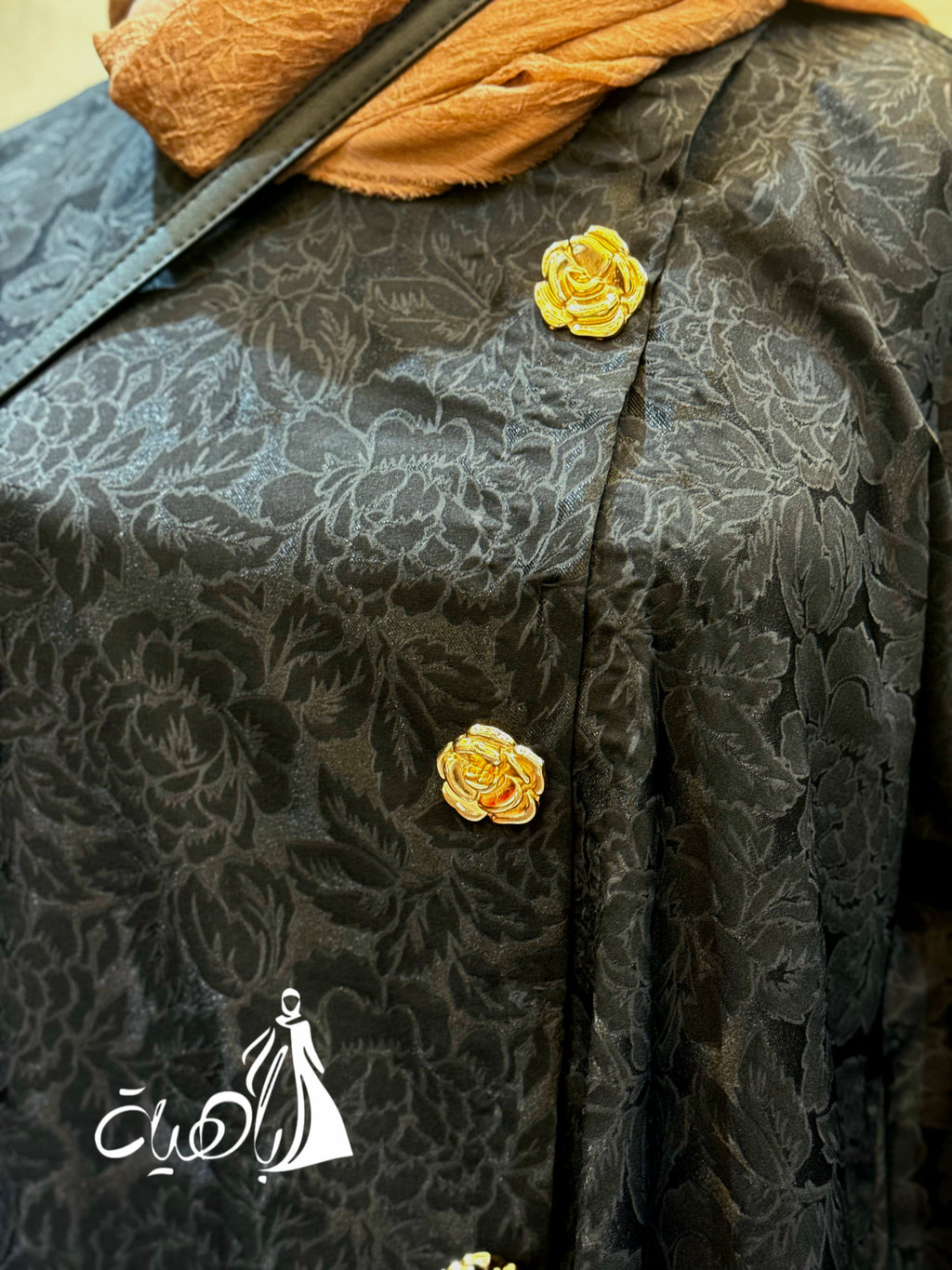 عباية جاكار بروش 🌼